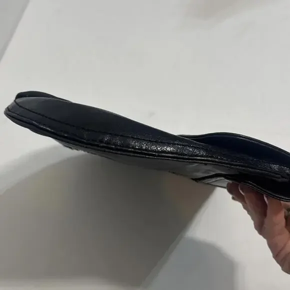 Perlina Black Patent Leather Black Kiss-lock Wallet Coin Purse Clutch EUC - Picture 2 of 15